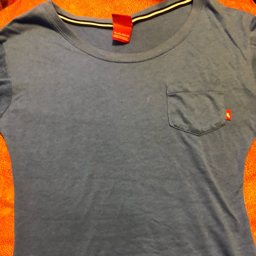 Nike athletic t shirt